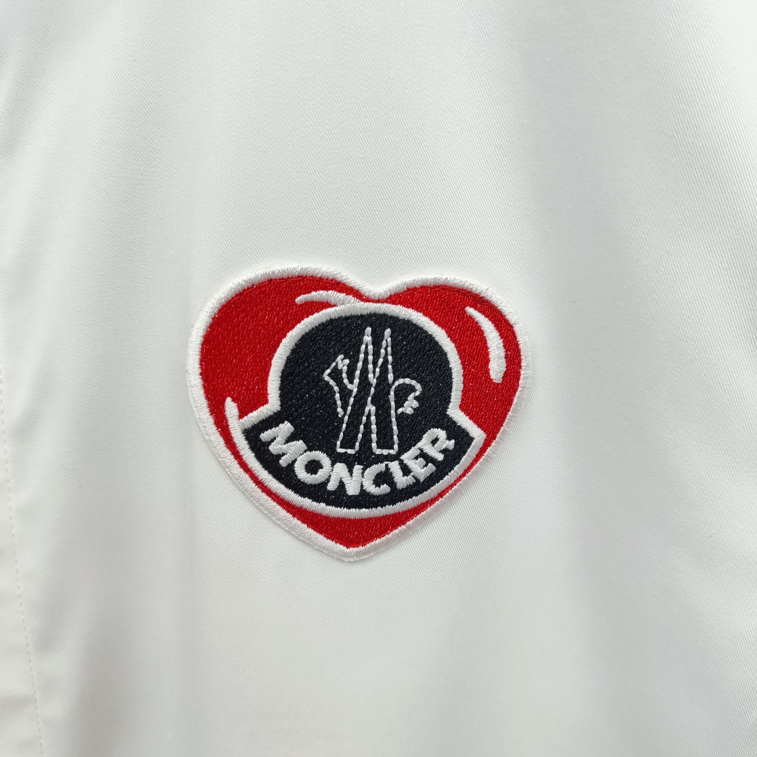 M*ncler 蒙口 2025ss新款长袖 衬衫 衬衣，高端版本！专柜定制面料 透气舒适度高，细节无可挑