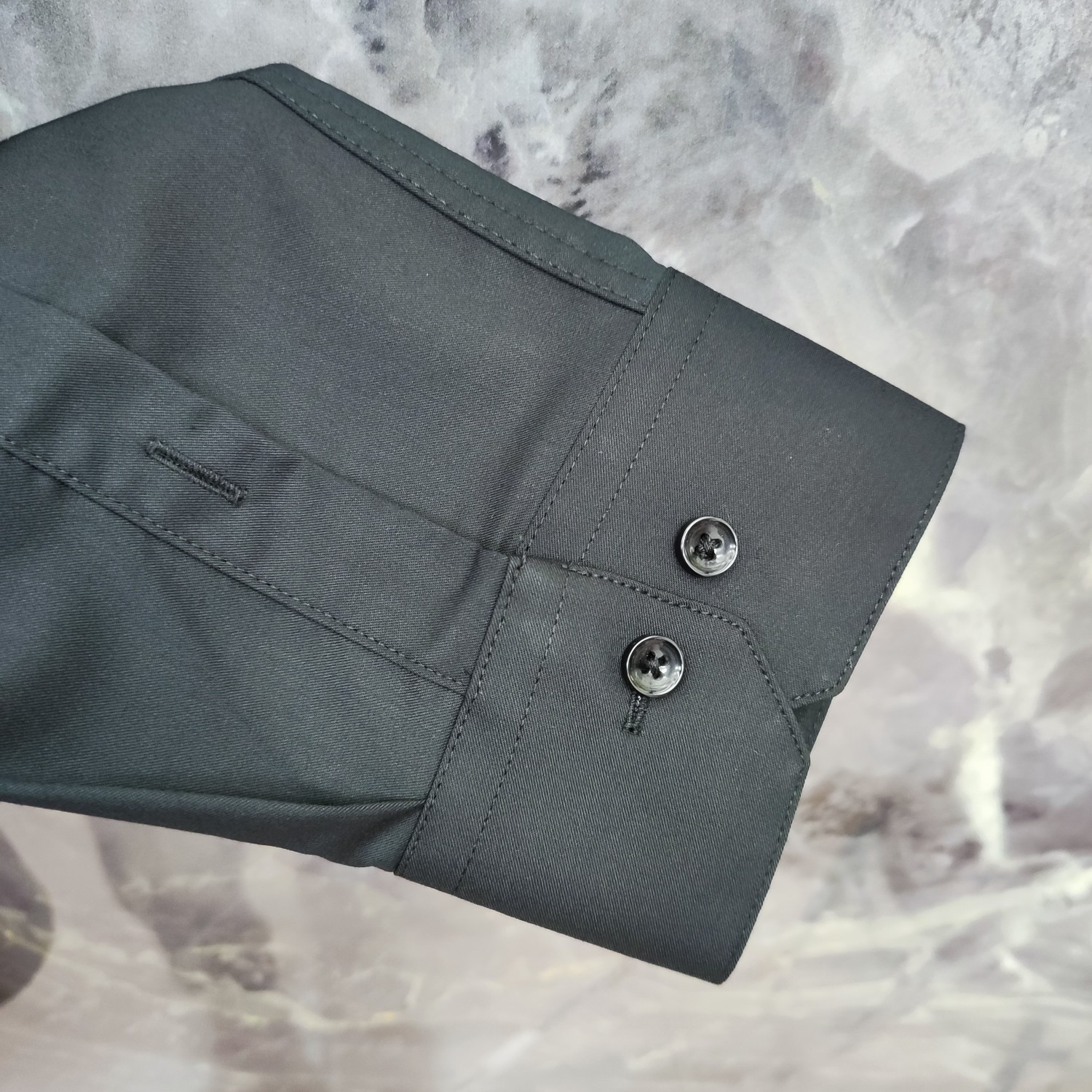 普拉达 PRADA 2025ss新款长袖 衬衫 衬衣，高端版本！专柜定制面料 透气舒适度高，细节无可挑剔