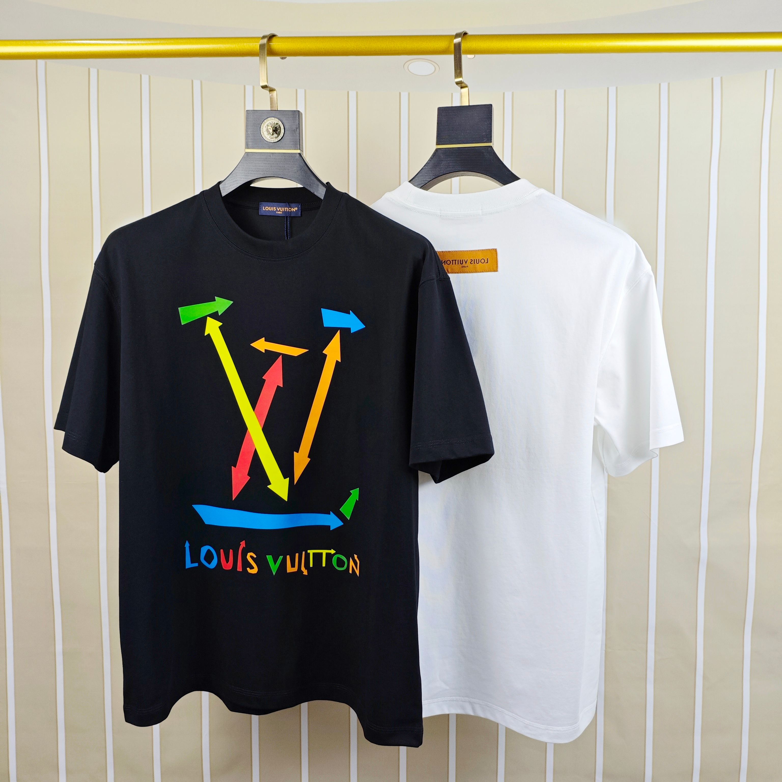  LV 路易威登2025春夏新款原单男士圆领短袖速干T恤 🔥专柜同步售卖 ✨✨高端品质 高版本 OS版型