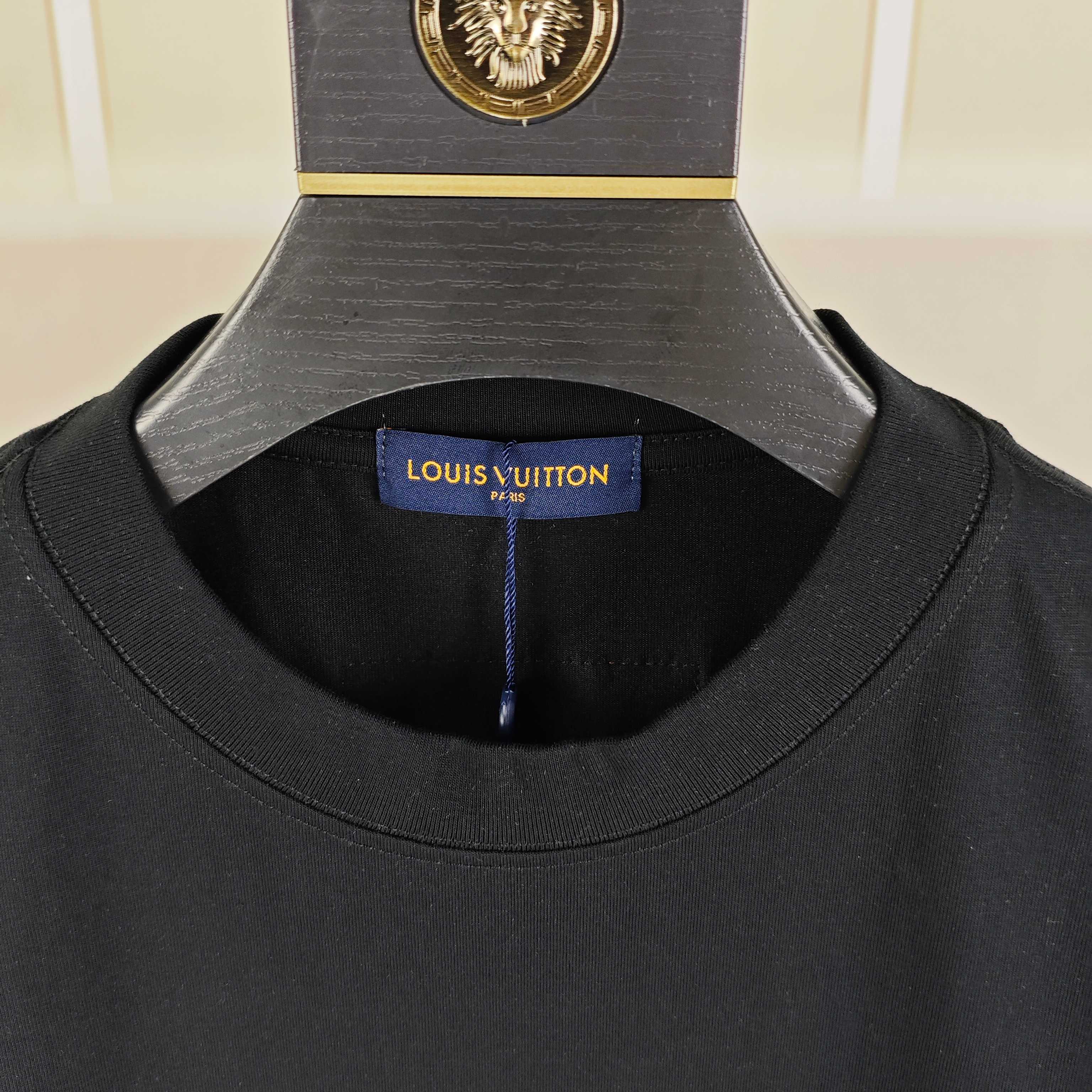 LV 路易威登2026春夏新款原单男士圆领短袖T恤 🔥专柜同步售卖 ✨✨高端品质 高版本 OS版型阔版 