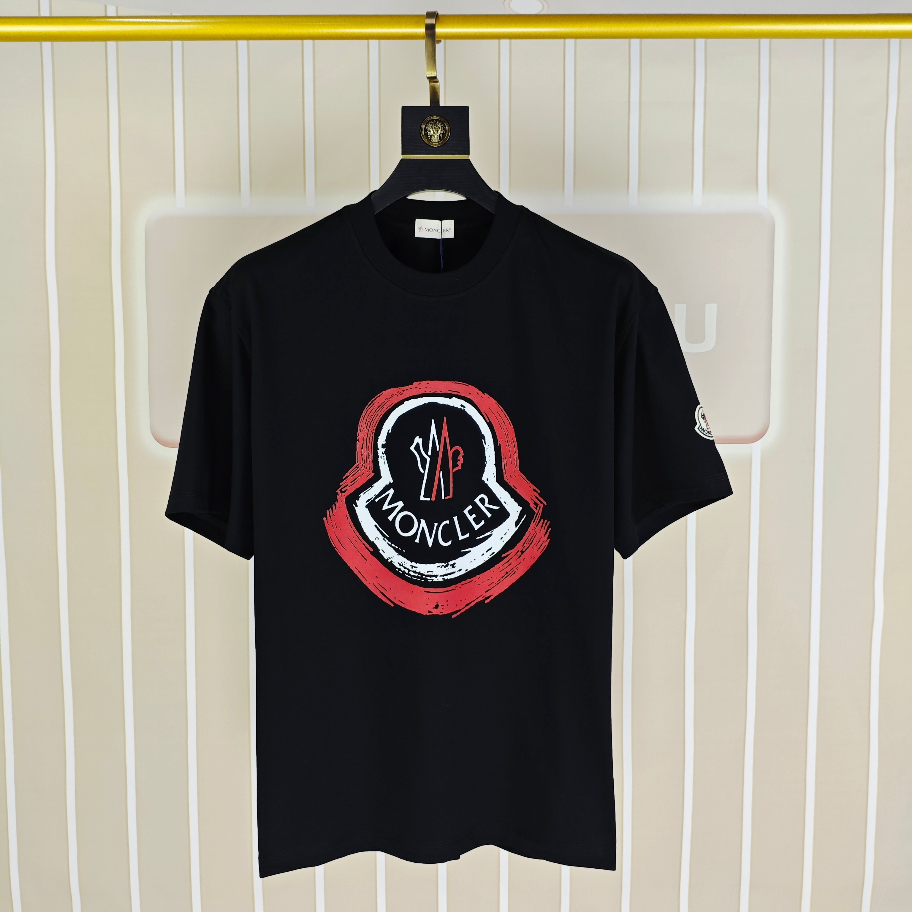 M*ncler 蒙口2026春夏新款原单男士圆领短袖T恤 🔥专柜同步售卖 ✨✨高端品质 高版本 OS版型