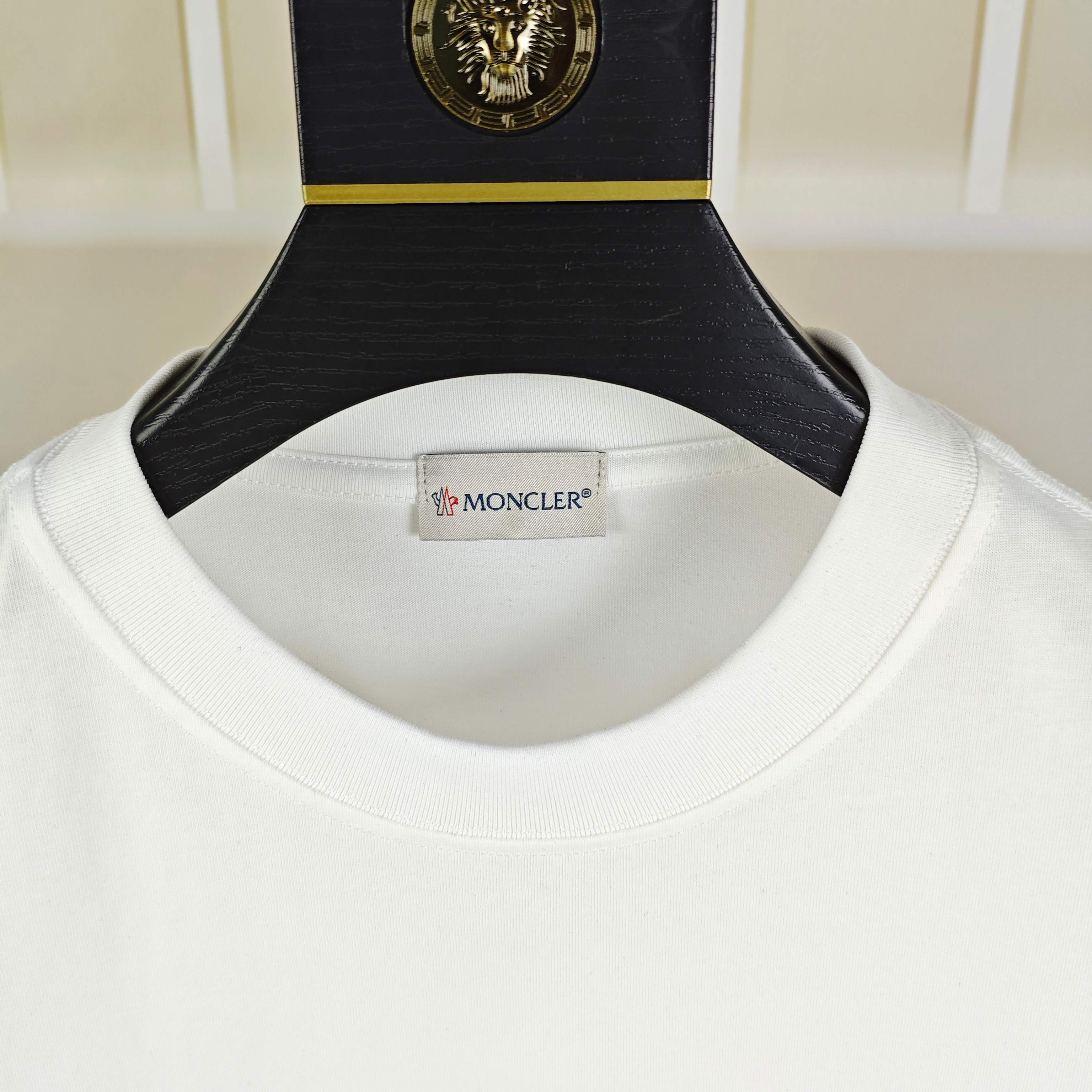 M*ncler 蒙口2026春夏新款原单男士圆领短袖T恤 🔥专柜同步售卖 ✨✨高端品质 高版本 OS版型