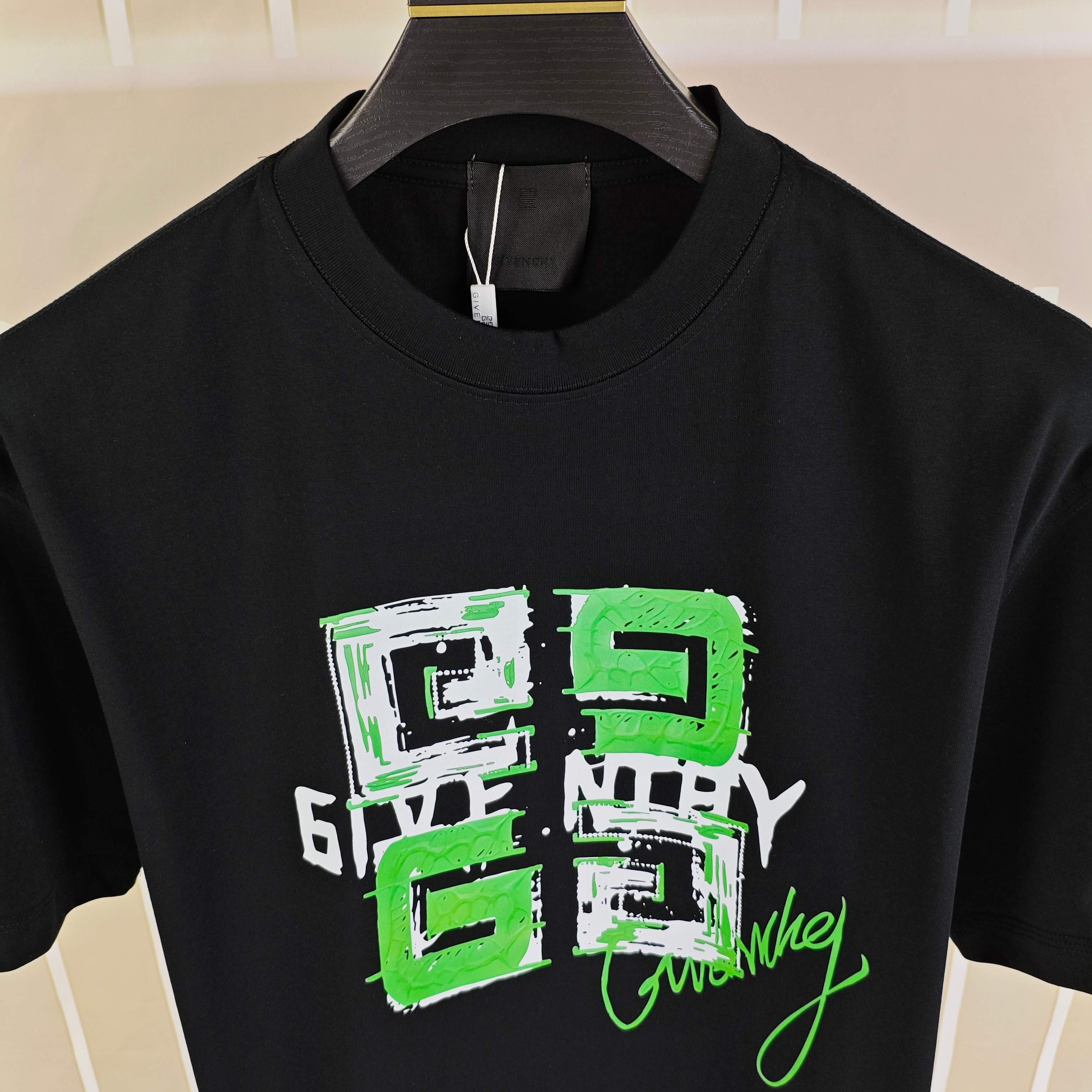 G*venchy 纪梵希2026春夏新款原单男士圆领短袖T恤 🔥专柜同步售卖 ✨✨高端品质 高版本 OS