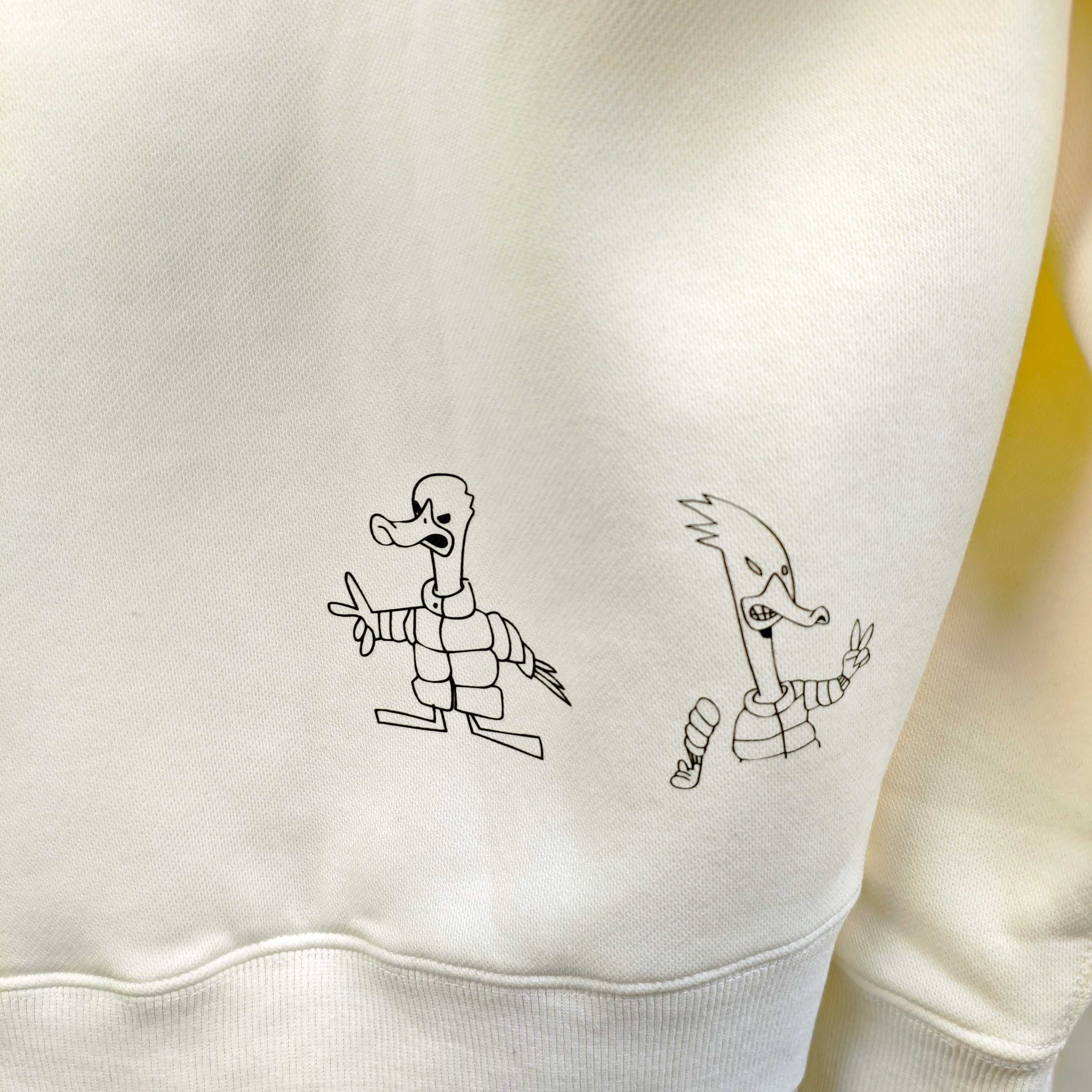 支持年后退换 P190 M*ncler 蒙口2025秋冬新款原单男士休闲套头连帽卫衣  高端定制 内里加绒⚠️OS偏大版型⚠️高版本 时尚百搭爆款✨✨印胶图案袖上绣logo标设计 原版进口420克双股纯棉➕绒面料 螺纹袖口.领口衣摆 手感超柔软细腻 穿着亲肤舒适 高端精品 代工厂精细做工 上身非常赞 男士必备单品 三标齐全 尺码S-4XL（最大码可穿220斤左右 下单请报身高体重) 