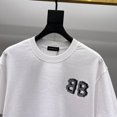 Bal*nciaga 巴黎世家2026春夏新款原单男士圆领短袖T恤 专柜同步售卖 ✨✨高端品质 高版本 Bal*nciaga 巴黎世家2026春夏新款原单男士圆领短袖T恤 专柜同步售卖 ✨✨高端品质 高版本