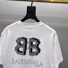 Bal*nciaga 巴黎世家2026春夏新款原单男士圆领短袖T恤 专柜同步售卖 ✨✨高端品质 高版本 Bal*nciaga 巴黎世家2026春夏新款原单男士圆领短袖T恤 专柜同步售卖 ✨✨高端品质 高版本