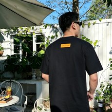 LV 路易威登2026春夏新款原单男士圆领短袖速干T恤 🔥专柜同步售卖 ✨✨高端品质 高版本 OS版型阔 LV 路易威登2026春夏新款原单男士圆领短袖速干T恤 🔥专柜同步售卖 ✨✨高端品质 高版本 OS版型阔