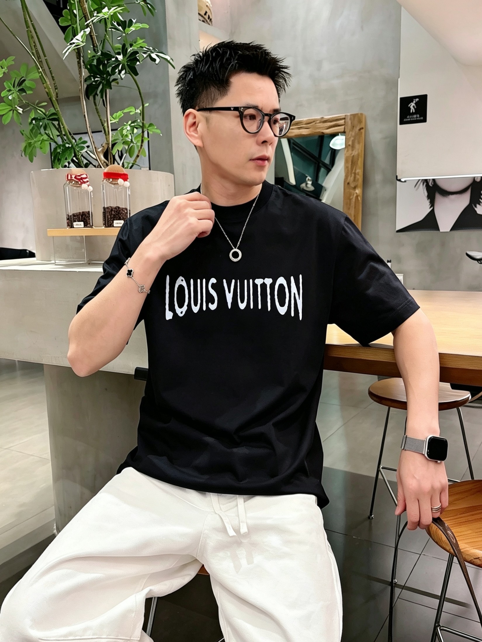 LV 路易威登2026春夏新款原单男士圆领短袖速干T恤 🔥专柜同步售卖 ✨✨高端品质 高版本 OS版型阔