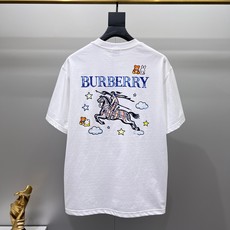 BURBE** 巴宝莉2026春夏新款原单男士圆领短袖T恤 🔥专柜同步售卖 ✨✨高端品质 高版本 爆款✨ BURBE** 巴宝莉2026春夏新款原单男士圆领短袖T恤 🔥专柜同步售卖 ✨✨高端品质 高版本 爆款✨