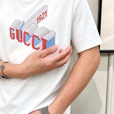 G*cci 古齐2026春夏新款原单男士圆领短袖T恤 🔥专柜同步售卖 ✨✨高端品质 高版本 OS版型阔版 G*cci 古齐2026春夏新款原单男士圆领短袖T恤 🔥专柜同步售卖 ✨✨高端品质 高版本 OS版型阔版