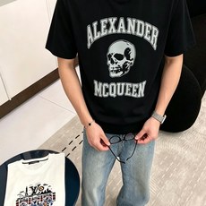 McQ*een 麦昆2026春夏新款原单男士圆领短袖T恤 🔥专柜同步售卖 ✨✨高端品质 高版本 OS版型 McQ*een 麦昆2026春夏新款原单男士圆领短袖T恤 🔥专柜同步售卖 ✨✨高端品质 高版本 OS版型