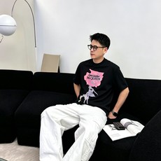 McQ*een 麦昆2026春夏新款原单男士圆领短袖T恤 专柜同步售卖 ✨✨高端品质 高版本 OS版型阔 McQ*een 麦昆2026春夏新款原单男士圆领短袖T恤 专柜同步售卖 ✨✨高端品质 高版本 OS版型阔