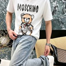 M*SCHINO 莫斯奇诺2026春夏新款原单男士圆领短袖T恤 🔥专柜同步售卖 ✨✨高端品质 高版本 O M*SCHINO 莫斯奇诺2026春夏新款原单男士圆领短袖T恤 🔥专柜同步售卖 ✨✨高端品质 高版本 O