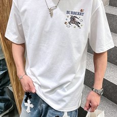 BURBE** 巴宝莉2026春夏新款原单男士圆领短袖T恤 🔥专柜同步售卖 ✨✨高端品质 高版本 爆款✨ BURBE** 巴宝莉2026春夏新款原单男士圆领短袖T恤 🔥专柜同步售卖 ✨✨高端品质 高版本 爆款✨