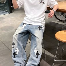 BURBE** 巴宝莉2026春夏新款原单男士圆领短袖T恤 🔥专柜同步售卖 ✨✨高端品质 高版本 爆款✨ BURBE** 巴宝莉2026春夏新款原单男士圆领短袖T恤 🔥专柜同步售卖 ✨✨高端品质 高版本 爆款✨