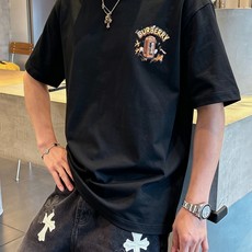 BURBE** 巴宝莉2026春夏新款原单男士圆领短袖T恤 🔥专柜同步售卖 ✨✨高端品质 高版本 爆款✨ BURBE** 巴宝莉2026春夏新款原单男士圆领短袖T恤 🔥专柜同步售卖 ✨✨高端品质 高版本 爆款✨