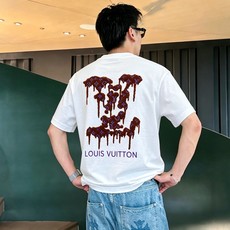 LV 路易威登2026春夏新款原单男士圆领短袖速干T恤 🔥专柜同步售卖 ✨✨高端品质 高版本 OS版型阔 LV 路易威登2026春夏新款原单男士圆领短袖速干T恤 🔥专柜同步售卖 ✨✨高端品质 高版本 OS版型阔