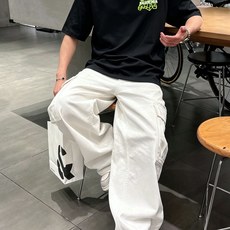 Bal*nciaga 巴黎世家2026春夏新款原单男士圆领短袖T恤 专柜同步售卖 🔥🔥爆款✨✨高端品质 Bal*nciaga 巴黎世家2026春夏新款原单男士圆领短袖T恤 专柜同步售卖 🔥🔥爆款✨✨高端品质