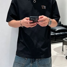 BURBE** 巴宝莉2026春夏新款原单男士圆领短袖T恤 🔥专柜同步售卖 ✨✨高端品质 高版本 爆款✨ BURBE** 巴宝莉2026春夏新款原单男士圆领短袖T恤 🔥专柜同步售卖 ✨✨高端品质 高版本 爆款✨