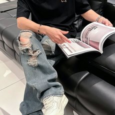 BURBE** 巴宝莉2026春夏新款原单男士圆领短袖T恤 🔥专柜同步售卖 ✨✨高端品质 高版本 爆款✨ BURBE** 巴宝莉2026春夏新款原单男士圆领短袖T恤 🔥专柜同步售卖 ✨✨高端品质 高版本 爆款✨