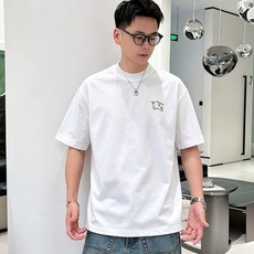 BURBE** 巴宝莉2026春夏新款原单男士圆领短袖T恤 🔥专柜同步售卖 ✨✨高端品质 高版本 爆款✨ BURBE** 巴宝莉2026春夏新款原单男士圆领短袖T恤 🔥专柜同步售卖 ✨✨高端品质 高版本 爆款✨