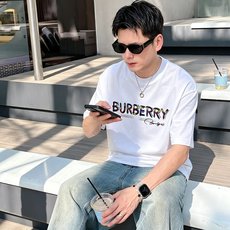 BURBE** 巴宝莉2026春夏新款原单男士圆领短袖T恤 🔥专柜同步售卖 ✨✨高端品质 高版本 爆款✨ BURBE** 巴宝莉2026春夏新款原单男士圆领短袖T恤 🔥专柜同步售卖 ✨✨高端品质 高版本 爆款✨