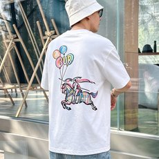 BURBE** 巴宝莉2026春夏新款原单男士圆领短袖T恤 🔥专柜同步售卖 ✨✨高端品质 高版本 爆款✨ BURBE** 巴宝莉2026春夏新款原单男士圆领短袖T恤 🔥专柜同步售卖 ✨✨高端品质 高版本 爆款✨