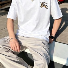 BURBE** 巴宝莉2026春夏新款原单男士圆领短袖T恤 🔥专柜同步售卖 ✨✨高端品质 高版本 爆款✨ BURBE** 巴宝莉2026春夏新款原单男士圆领短袖T恤 🔥专柜同步售卖 ✨✨高端品质 高版本 爆款✨