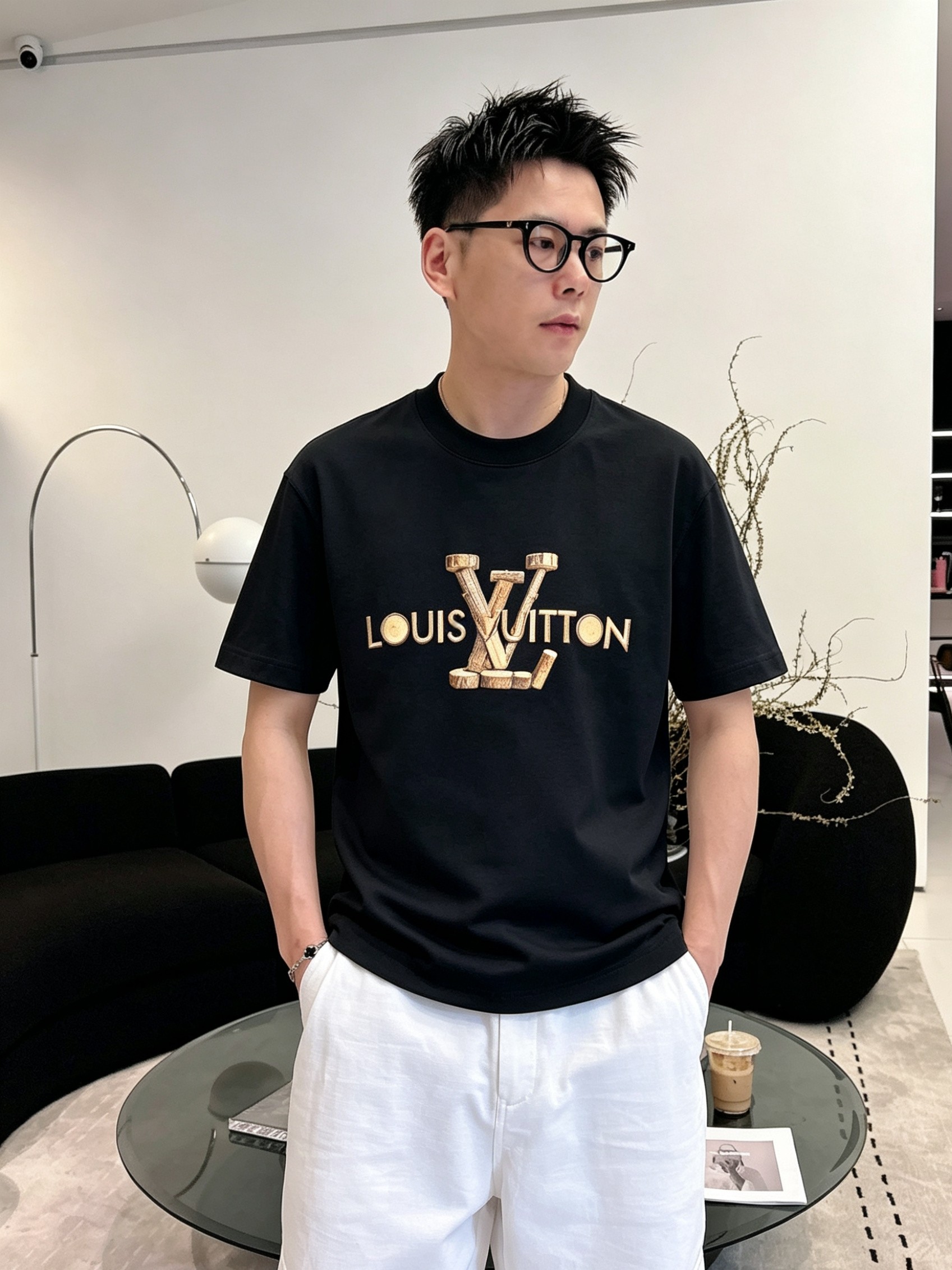 LV 路易威登2026春夏新款原单男士圆领短袖速干T恤 🔥专柜同步售卖 ✨✨高端品质 高版本 OS版型阔