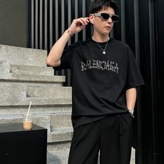 Bal*nciaga 巴黎世家2026春夏新款原单男士圆领短袖T恤 专柜同步售卖 ✨✨高端品质 高版本 Bal*nciaga 巴黎世家2026春夏新款原单男士圆领短袖T恤 专柜同步售卖 ✨✨高端品质 高版本
