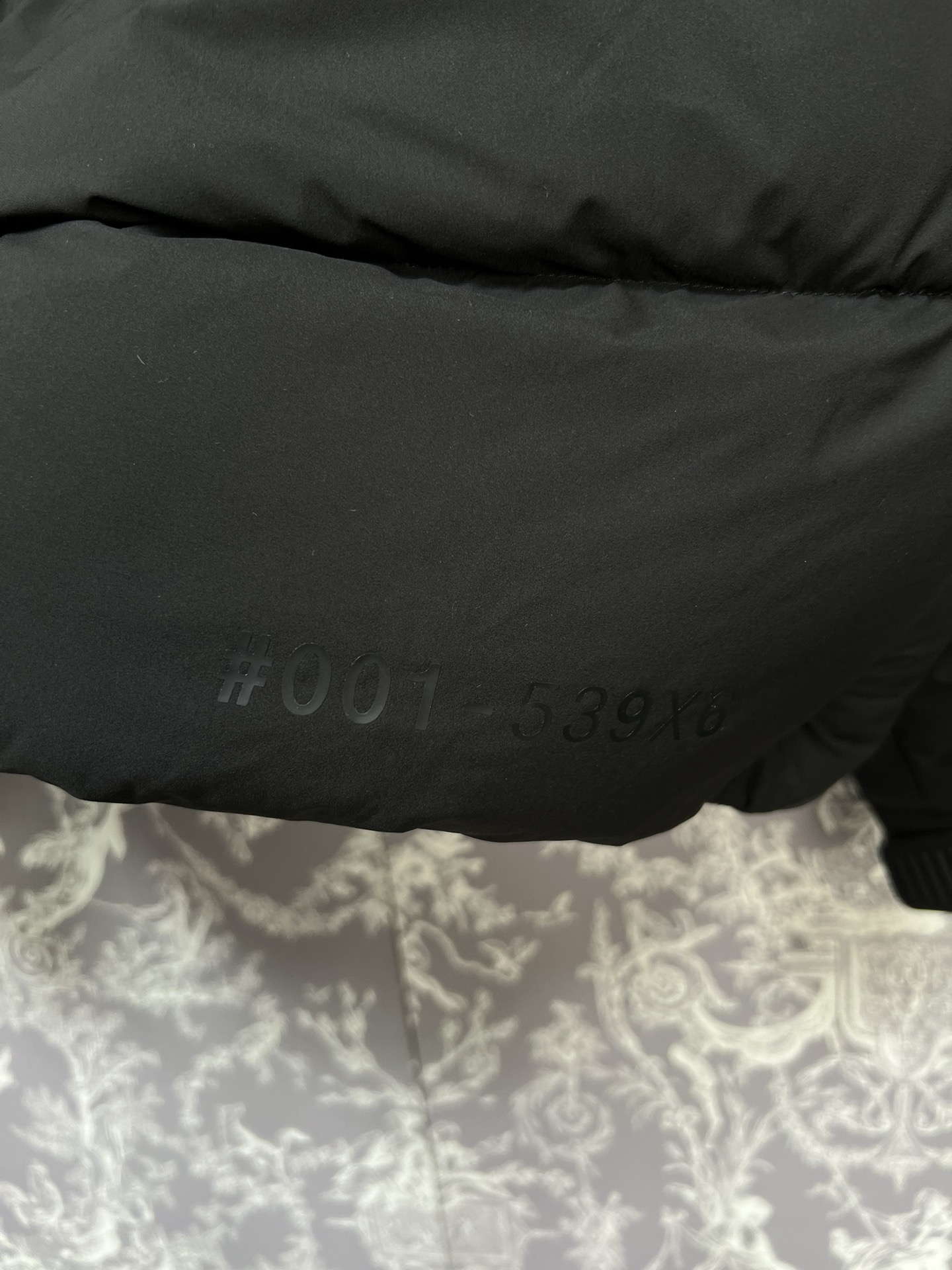 #正品级:𝑴𝒐𝒏𝒄𝒍𝒆𝒓｜蒙口 /盟可睐 25𝒔𝒔 Cherferie 秋冬新品轻奢联名款加厚连帽羽绒服