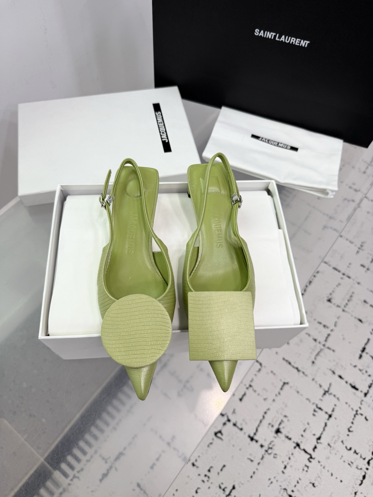 자크뮈스 신발 85189 Jacquemus Shoes