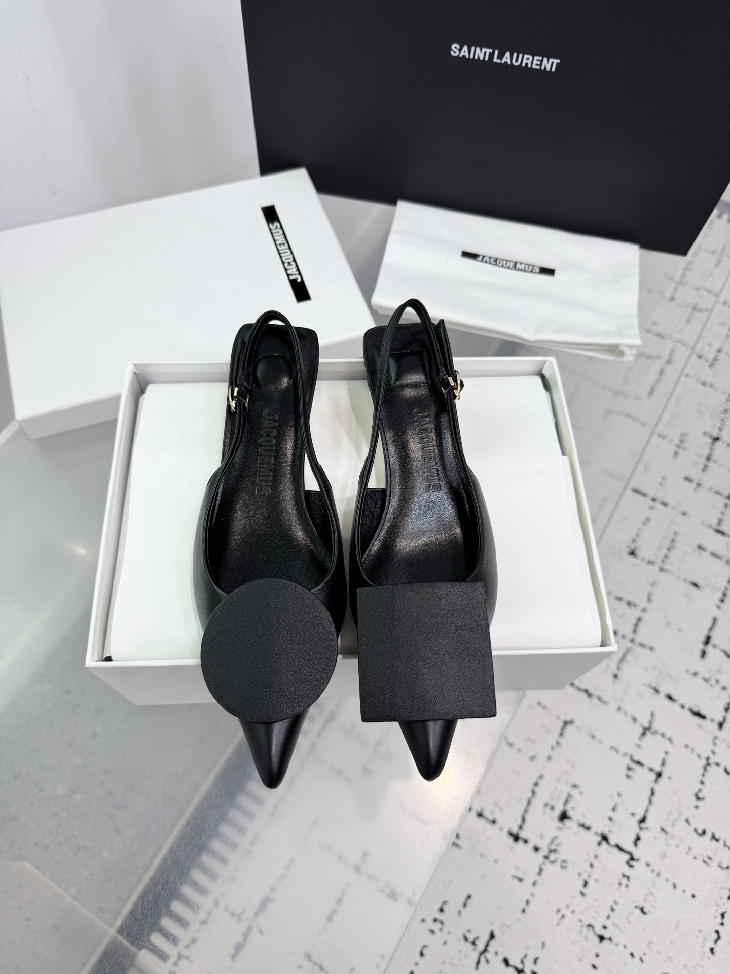 자크뮈스 신발 85190 Jacquemus Shoes