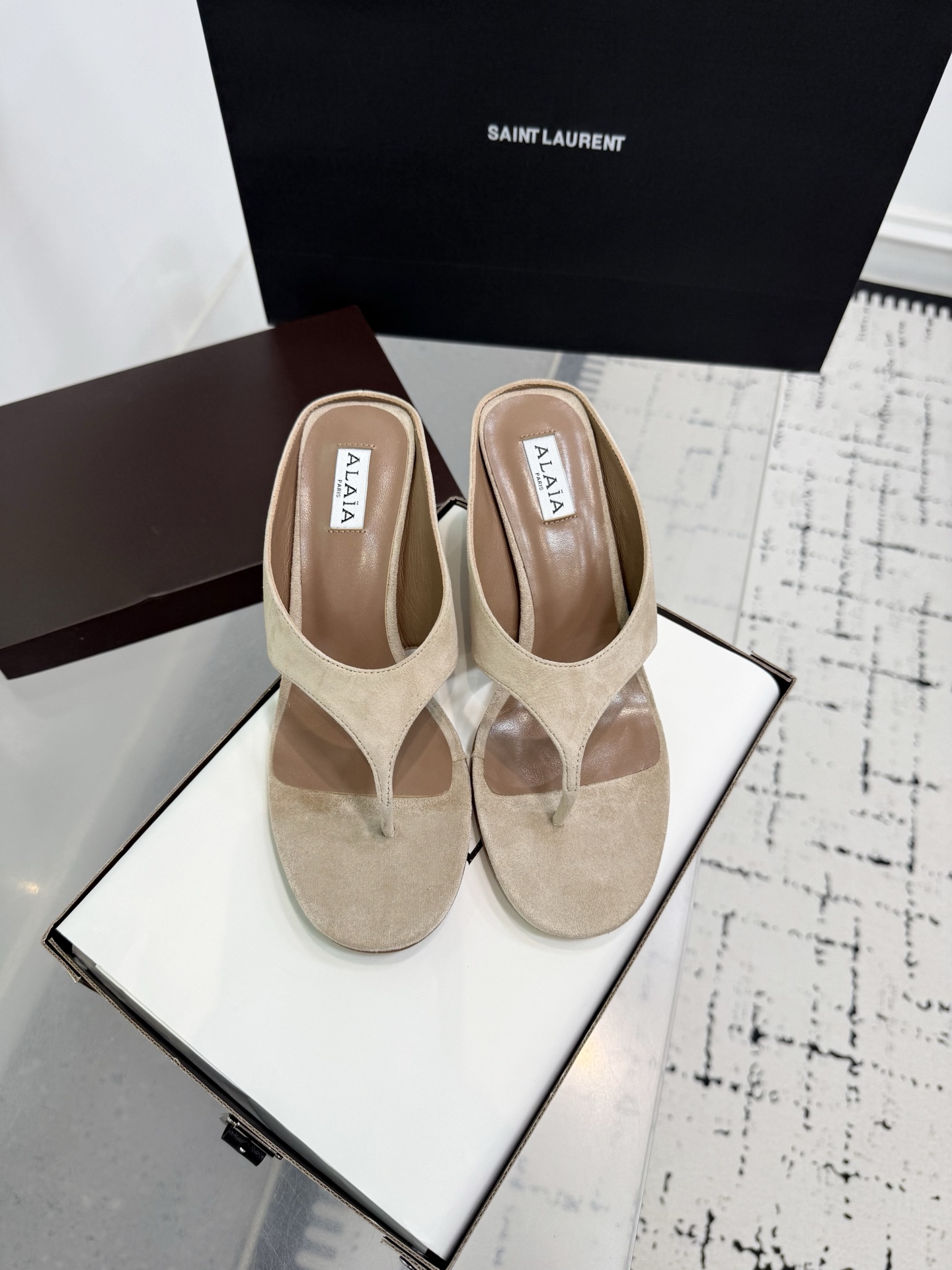 알라이아 신발 120401 Alaia Shoes
