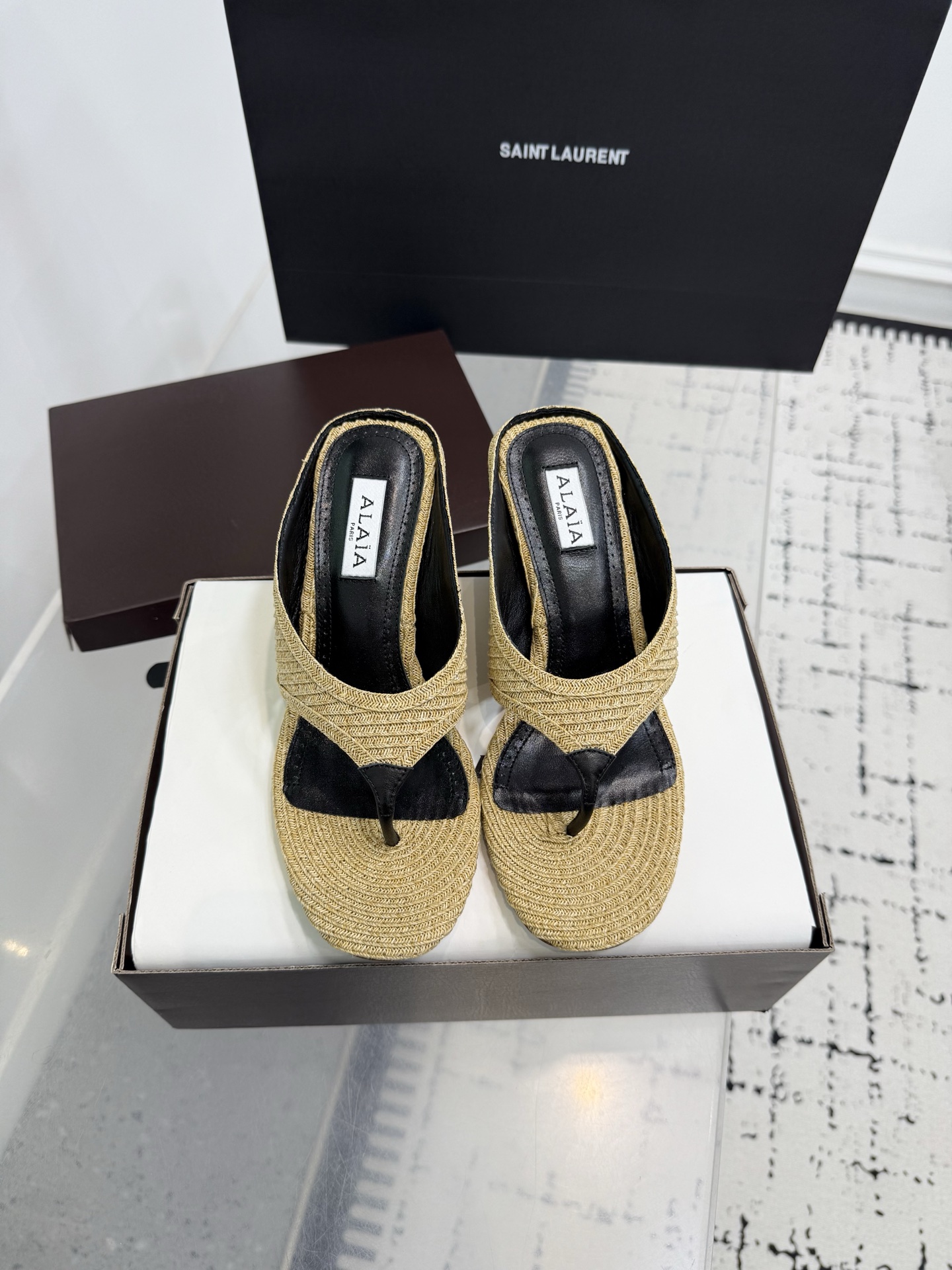 알라이아 신발 120402 Alaia Shoes