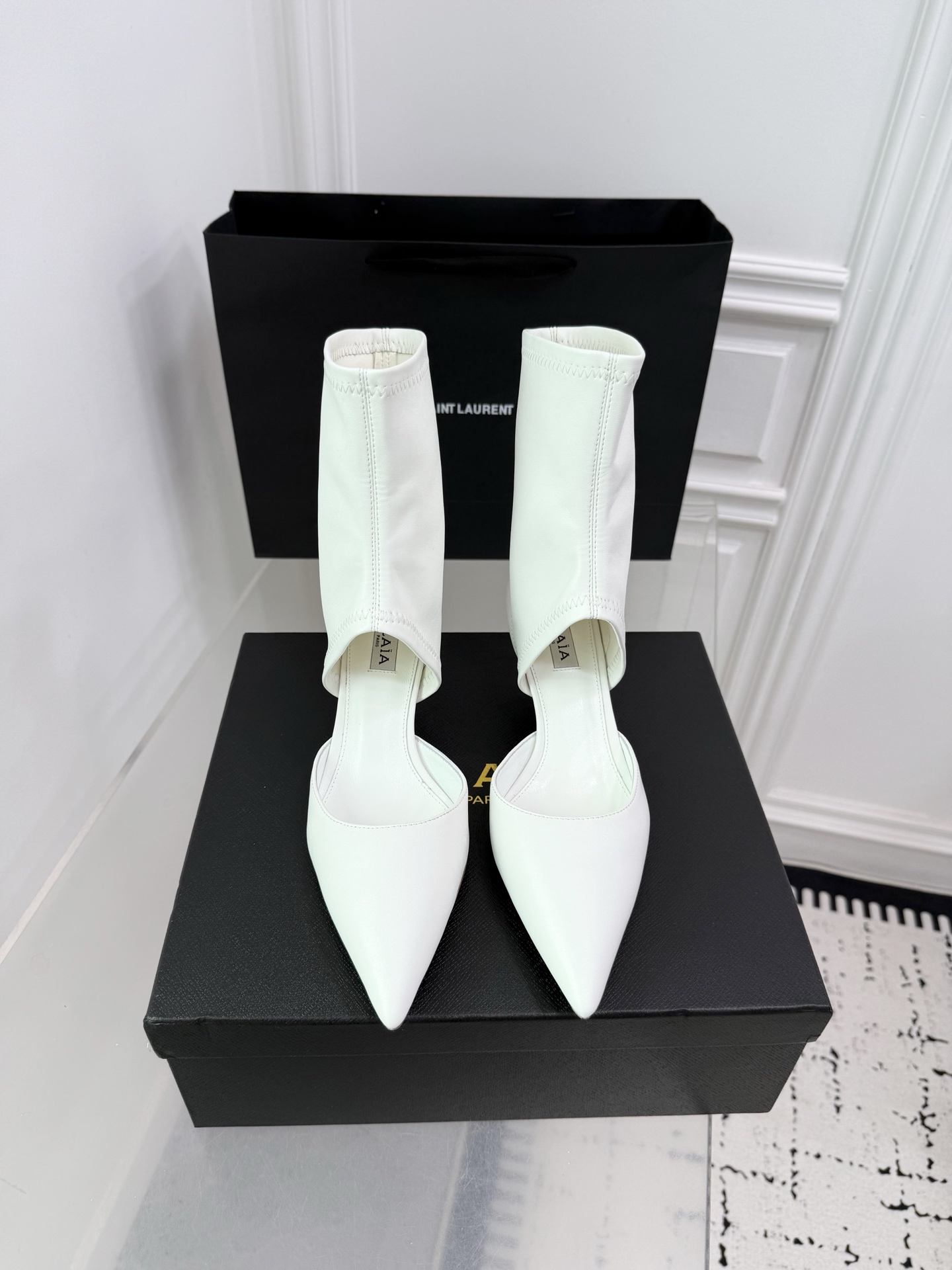 알라이아 신발 120722 Alaia Shoes