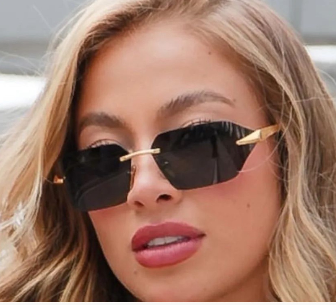 Prada Sunglasses SPR