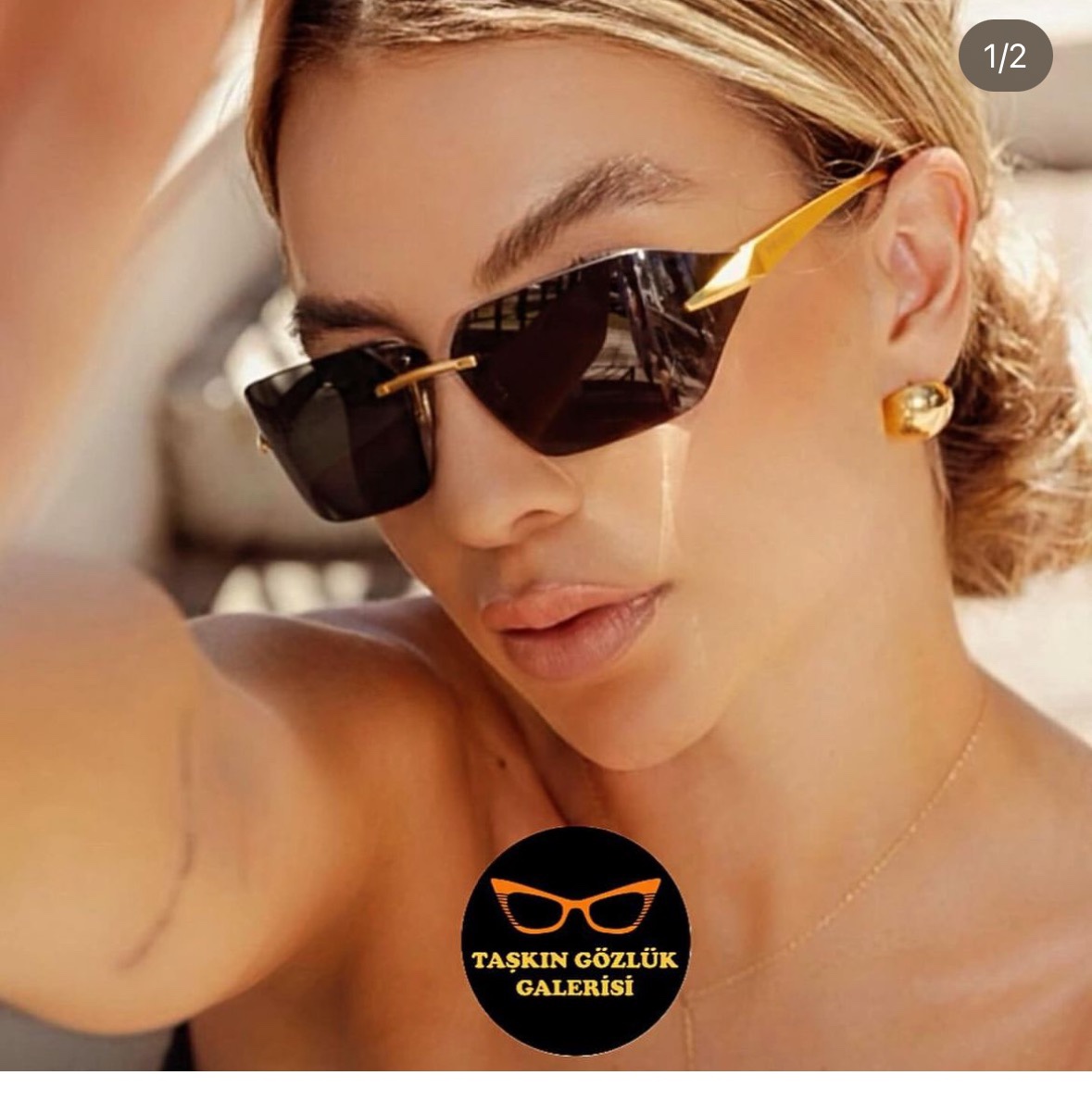 Prada Sunglasses SPR