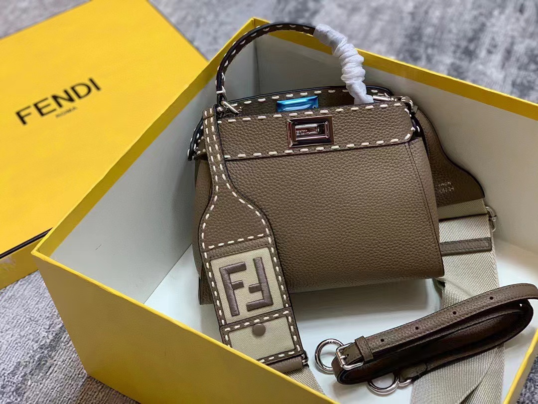 فيندي Fendi Peekaboo حقيبة حقيبة يد تسوق أفضل جودة عالية
 الكاكي خياطة جلد البقر