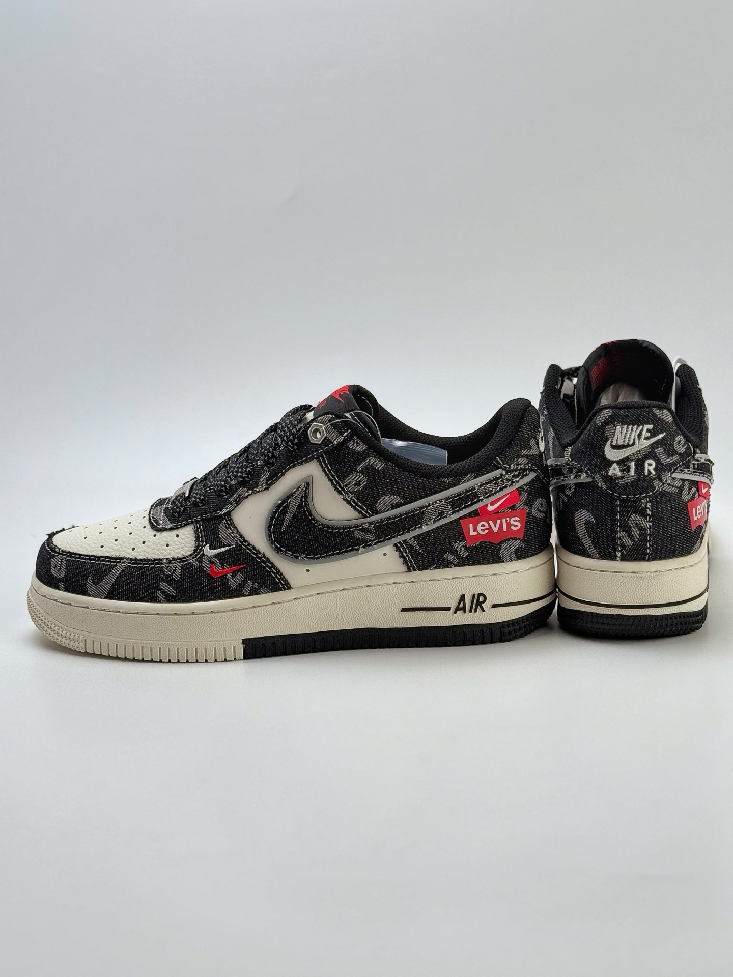 Nike Air Force 1 Low 07 x Levi's 李维斯黑白红双小钩满天星 YX5066-312