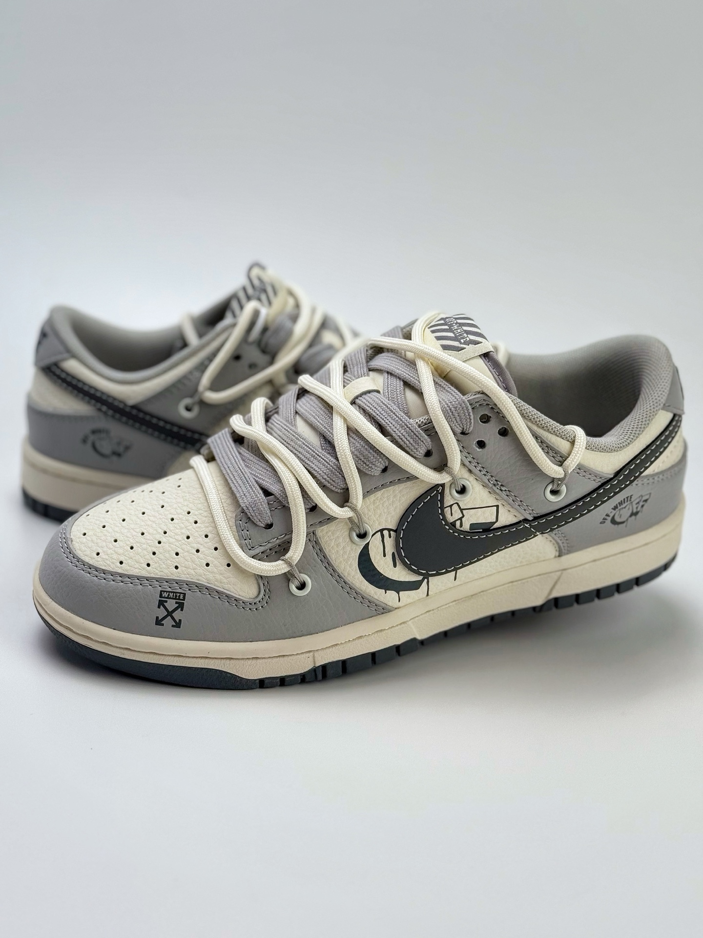 Nike SB Dunk Low x OFF-WHITE 白灰绑带 DM6868-078