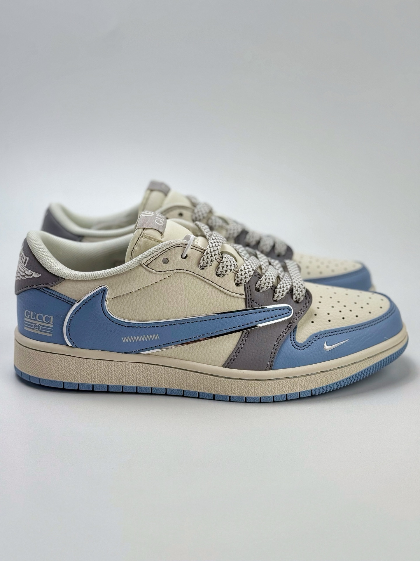 Travis Scott x Nike Air Jordan 1 Low x GUCCI Air Jordan 1 Low 反转白灰蓝小钩满天星倒钩 ZH2598-241
