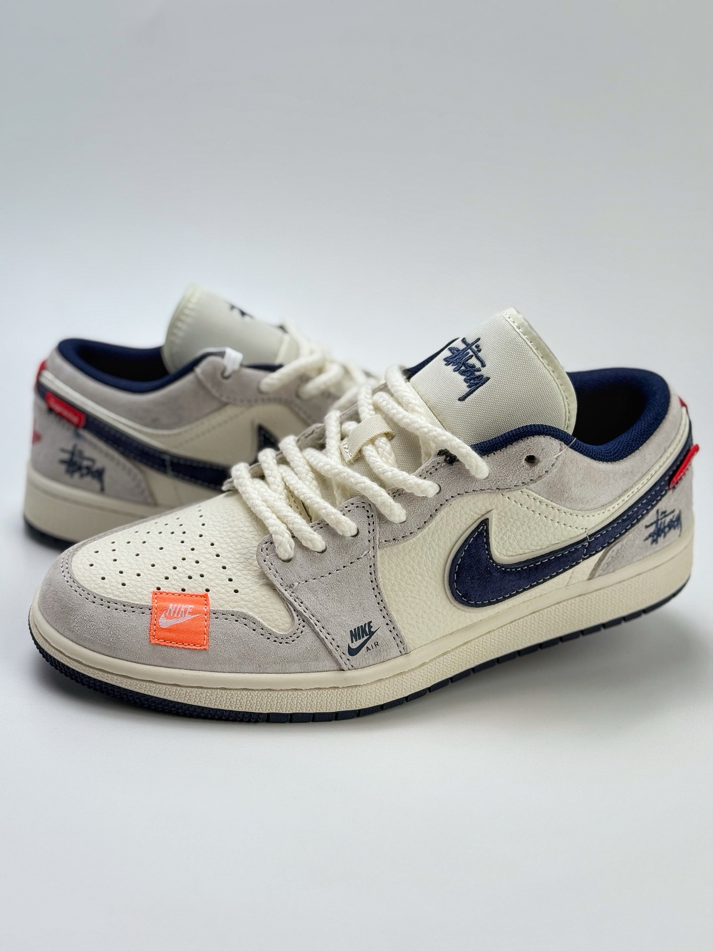 280 Air Jordan 1 Retro Low x Stussy 白蓝布贴麻绳 YX5066-303
