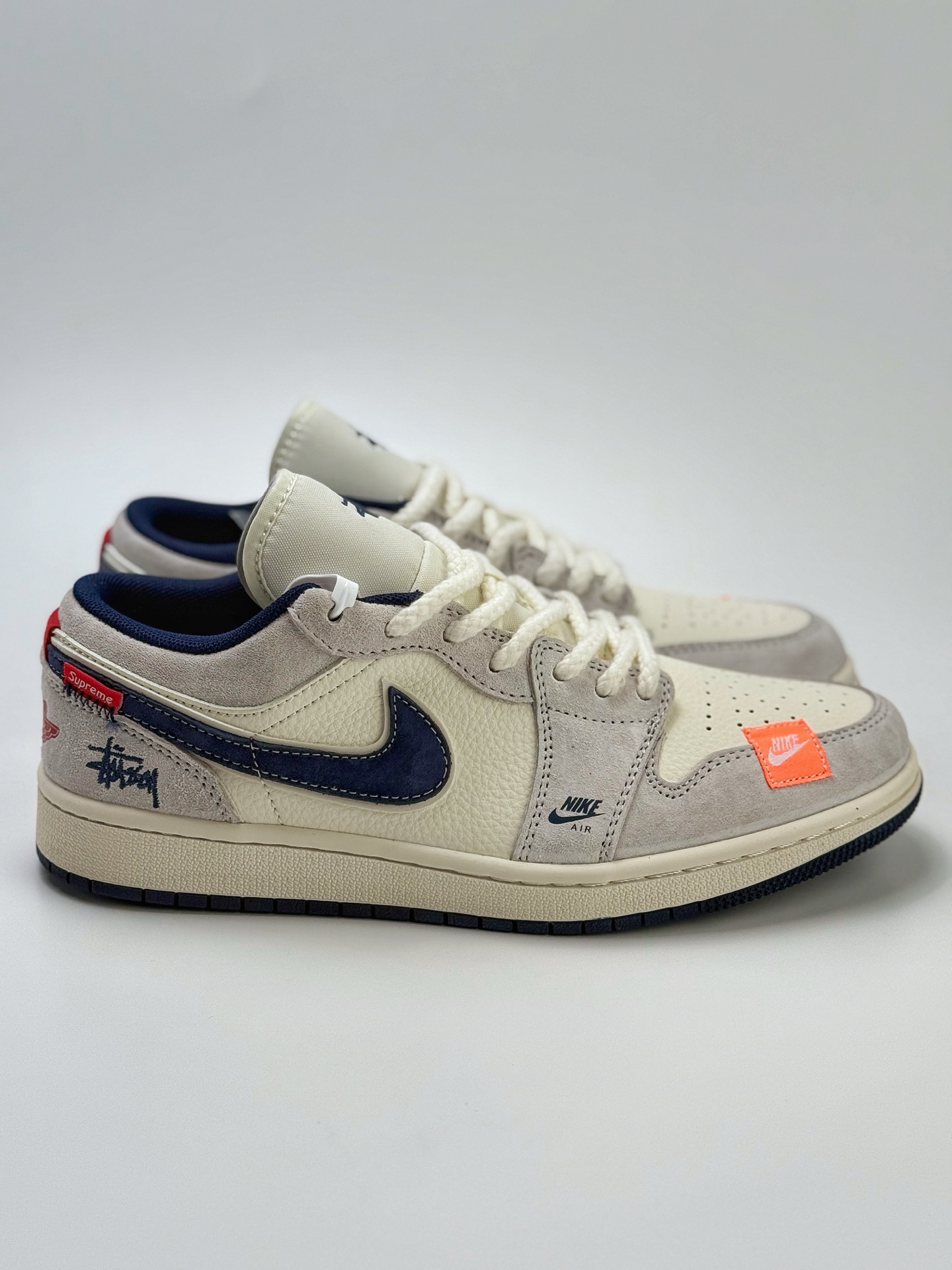 280 Air Jordan 1 Retro Low x Stussy 白蓝布贴麻绳 YX5066-303
