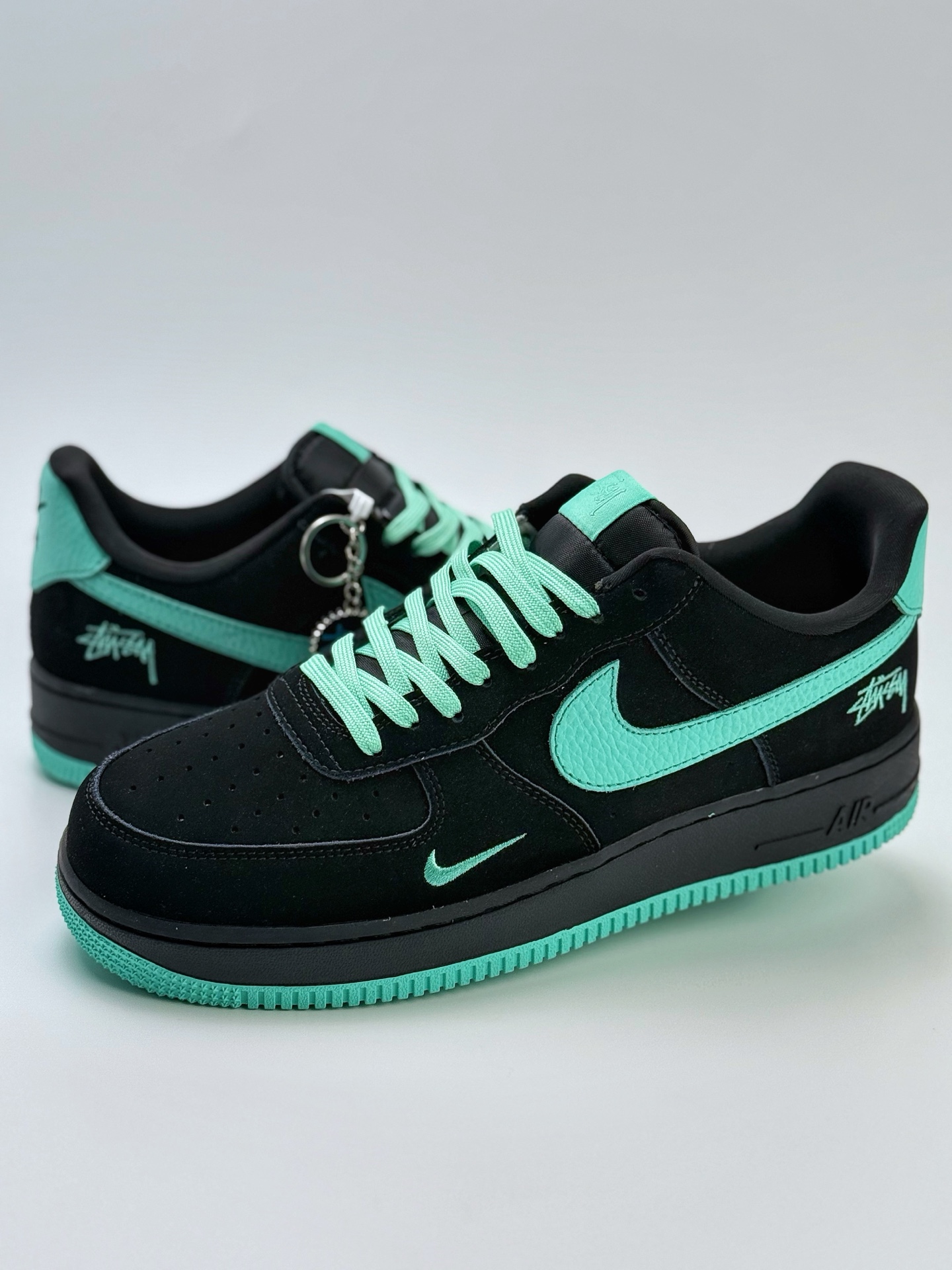 260 Nike Air Force 1 Low 07 x Stussy 黑蒂芙尼绿小钩 DF0188-045