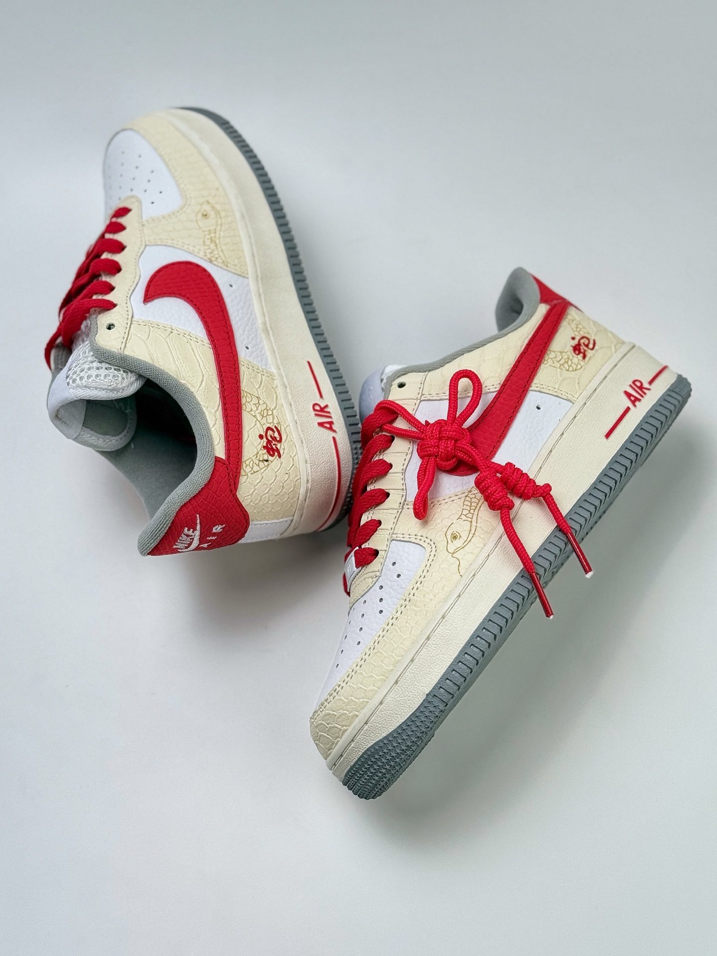Nike Air Force 1 Low 07 红蛇贺岁 浅黄 DX2678-100