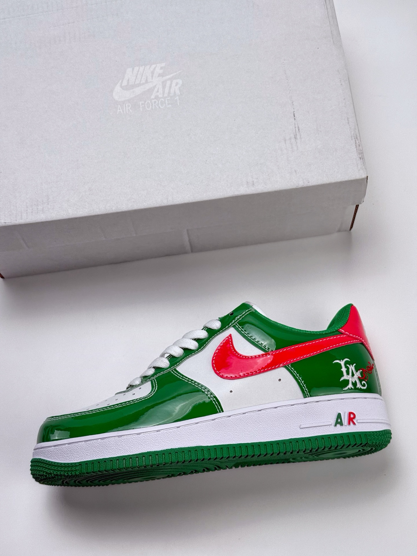 Nike Air Force 1 Low 07 白绿漆皮 306146-131
