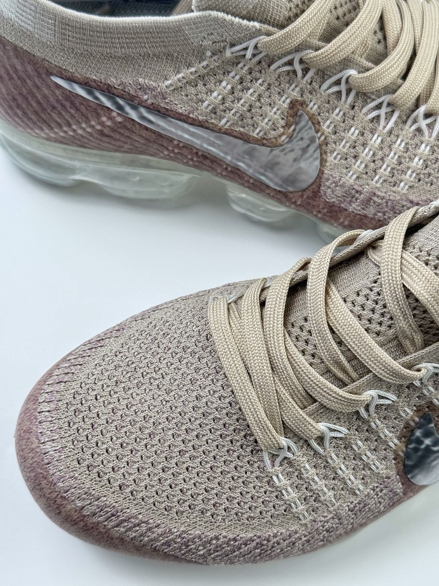220 Nike Air Vapormax FLYKNIT 全掌长气垫 缓震跑步鞋 849557-202