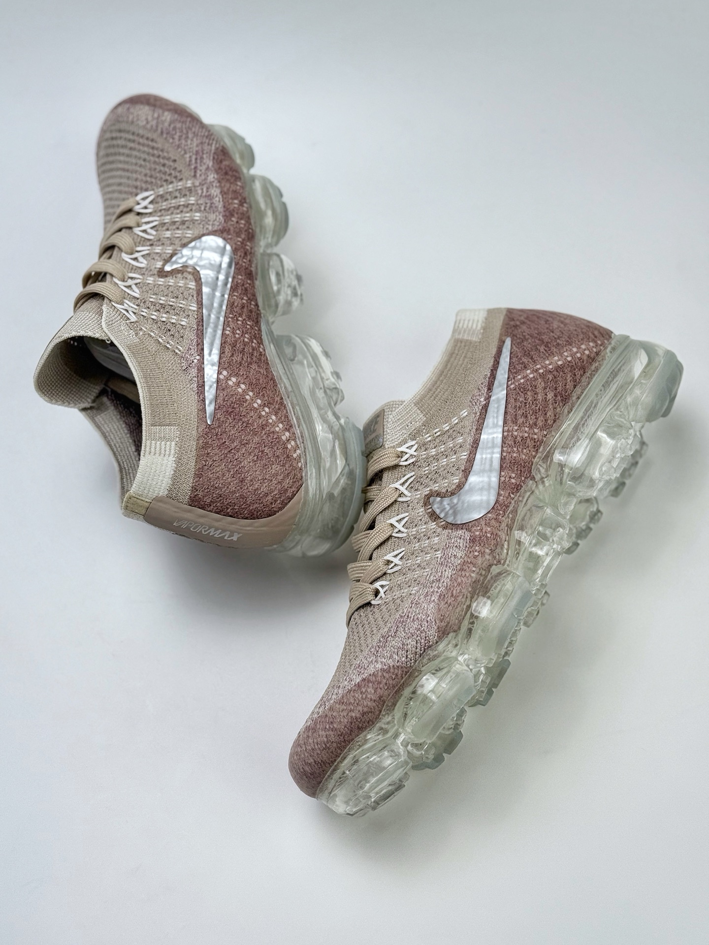 220 Nike Air Vapormax FLYKNIT 全掌长气垫 缓震跑步鞋 849557-202
