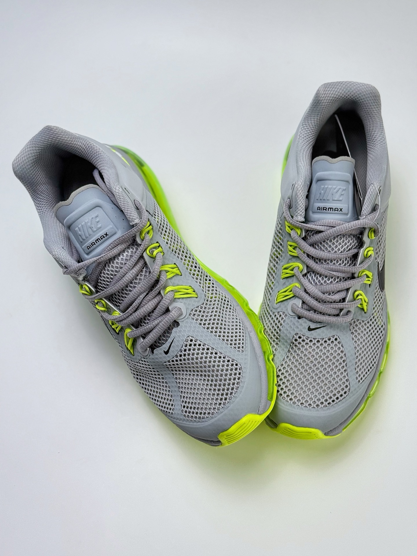 220 Nike Air Max 2013 舒适时尚耐磨透气 低帮跑步鞋 HF3660-003
